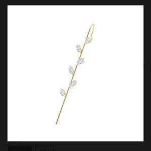 Ear wrap hook crawler